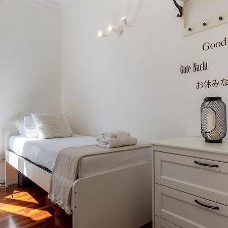 Fontana Di Trevi Design Apartment Rome Luaran gambar